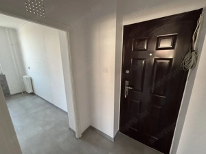 Tiszaújvárosban 2. emeleti, bútorozatlan lakás kiadó!  - kép 10