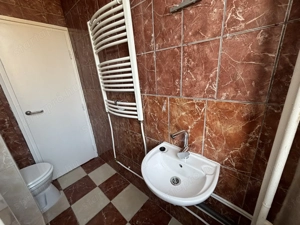 Tiszaújvárosban 2. emeleti, bútorozatlan lakás kiadó!  - kép 8