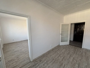 Tiszaújvárosban 2. emeleti, bútorozatlan lakás kiadó!  - kép 4