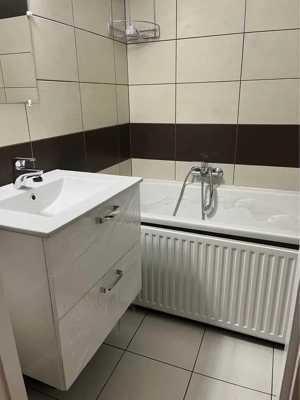 Megújult, azonnal költözhető lakás Marcalváros kedvelt részén! - kép 5