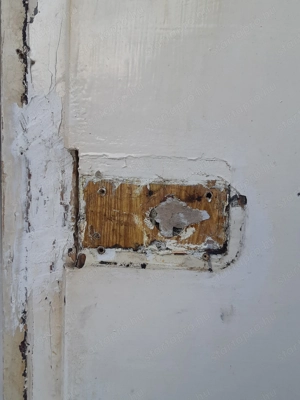 93x202cm bejárati ajtó tokkal jobbos kitekintő kis ablakkal - kép 7