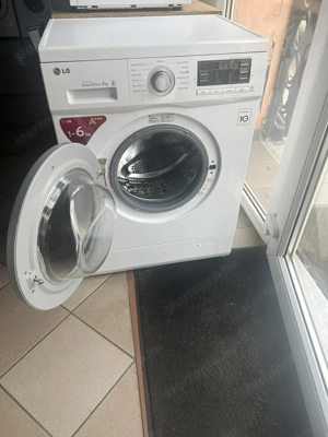 Felújított LG F12B8NDA7 Keskeny Elöltöltős Mosógép [HFV864] 3-6 hónap garanciával - kép 2