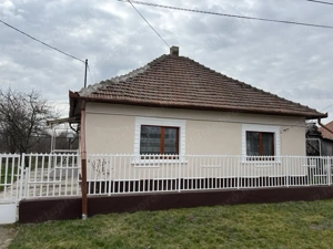 Tiszapalkonyán két generációs családi ház eladó! - kép 13