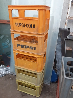 Retro PEPSI felíratos rekesz 24 férőhelyes