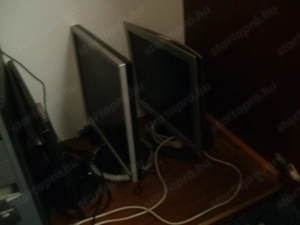 Eladó nagyon jó állapotban lévő 2 db asztali Számítógép 3db monitorral - kép 5