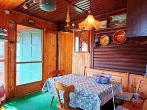 Lakitelek-Tőserdőben karbantartott faházas nyaraló eladó. - kép 3