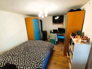 Frissen felújított kis lakóház udvarral - kép 4