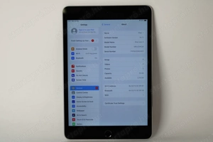 Apple iPad Mini 4 WiFi 16GB Black - kép 4