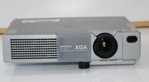 Multimédiás projektor HITACHI CP-X275 - kép 2