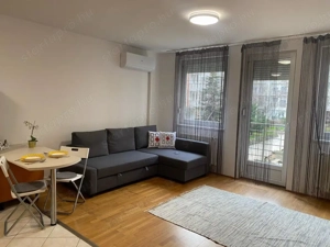 Erkélyes garzon kiadó a Klinikák közelében   Viola utca - kép 3