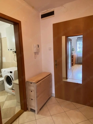 Erkélyes garzon kiadó a Klinikák közelében   Viola utca - kép 13