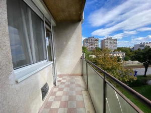 KIADÓ Erkélyes, 2 szobás lakás Zuglóban, a Nagy Lajos király útján - kép 11