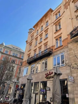 Galériázható garzon eladó a belváros szívében - kép 5