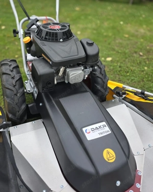 7,5 LE-s Dakr Triton L224 ipari kivitelű, önjáró magasgaz-kaszáló gép. Ár: 400.000 Ft.+Áfa - kép 3