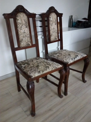 2db kiváló állapotú tömörfa szék eladó - kép 2