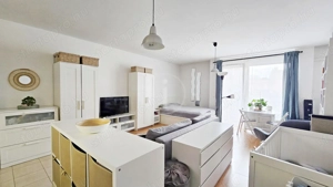 Corvin negyedben, emeleti lakás, hozzátartozó kocsibeállóval eladó! - kép 3