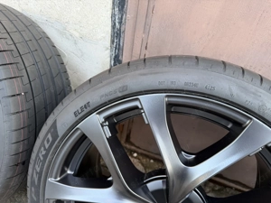 Tesla Model Y Juniper Peformance 21" Arachnid felni és Pirelli nyári gumi szett - kép 15