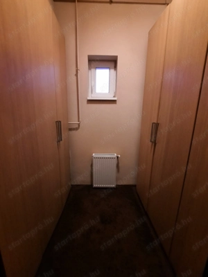 Eladó Bp.,16.ker.Sashalmon tágas,napfényes, 5 szobás családi otthon, saját garázzsal,kertrésszel - kép 9