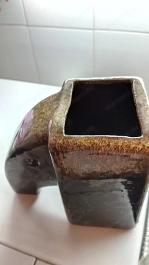 Elefántos kerámia váza - kép 2