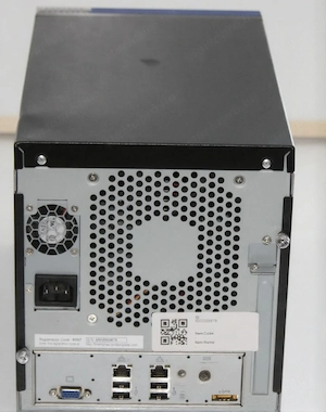 AKCIÓ 2 darab 61 000 forintért.NAS tároló Tandberg BizNAS 4GB RAM 128GB SSD 2xLAN - kép 4