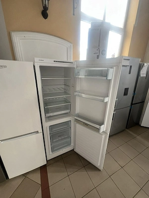 Használt Bosch KGV33VW30E Alulfagyasztós hűtőszekrény [H17636] 1-3 hónap garanciával - kép 2