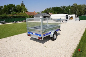 Új billenős utánfutó (230x130cm) rácsos magasítóval 638.000 Ft helyett 608.000 Ft