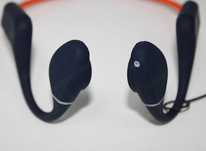 Creative Outlier Free Pro + fülhallgató - kép 5