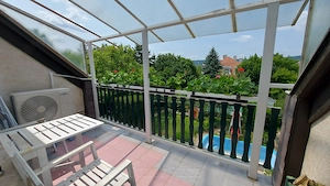 Kiadó családi ház ősfás kerttel Vérhalom legszebb részén! - kép 13