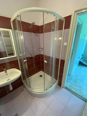 Kiadó családi ház Vác Deákváron, kiváló lokációban.   - kép 4