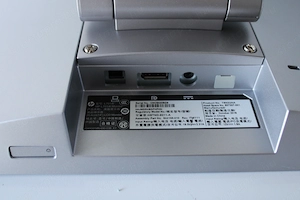 HP L7014t monitor - kép 5