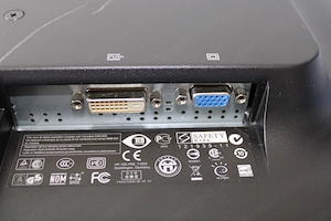 Monitor HP ProDisplay P221 - kép 4