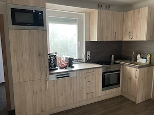 Monoron felújított, 3 szobás családi ház tetőtér beépítési lehetőséggel, 2500 m2 telekkel - kép 3