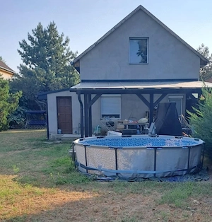 Monoron felújított, 3 szobás családi ház tetőtér beépítési lehetőséggel, 2500 m2 telekkel - kép 14