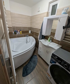 Monoron felújított, 3 szobás családi ház tetőtér beépítési lehetőséggel, 2500 m2 telekkel - kép 10