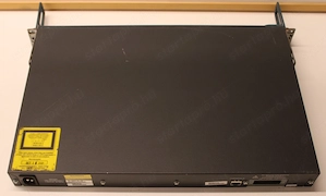 Switch Cisco Catalyst 3524 WS-C3524-XL-EN - kép 3