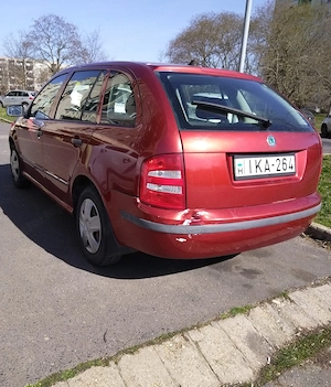 Skoda Fabia kombi 1.4 MPI - kép 4
