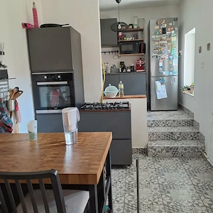  Monor belvárosában belül felújított 130 m2-es családi ház, 1327 m2-es telekkel - kép 8