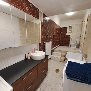  Monor belvárosában belül felújított 130 m2-es családi ház, 1327 m2-es telekkel - kép 9