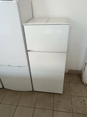 Használt Zanussi ZBT3204 Beépíthető felülfagyasztós hűtőszekrény [H17651] 1-3 hónap garanciával