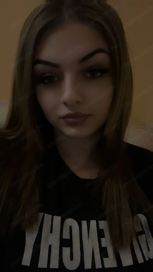 Ma este ..roszlányok - kép 2