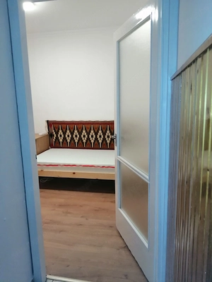 Kiadó szoba Debrecenben   Lány lakótársat keresek!