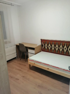 Kiadó szoba Debrecenben   Lány lakótársat keresek! - kép 2