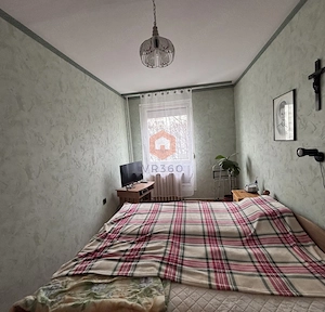 Pécs-Kertvárosi háromszobás lakás - kép 4