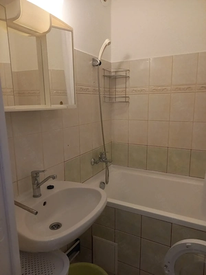 Kiadó szoba Debrecenben   Lány lakótársat keresek! - kép 12