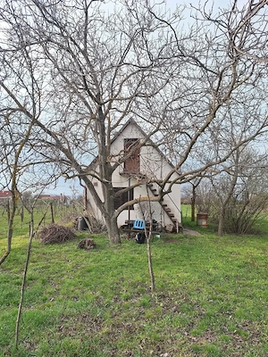 Eladó hétvégi ház - kép 2