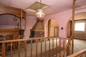  Abda - központban, egyedi, sok lehetőséget kínáló 240 m2-es családi ház ELADÓ - kép 9