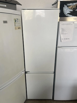 Használt Zanussi ZBB3294 beépíthető alulfagyasztós hűtőszekrény [H17652] 1-3 hónap garanciával