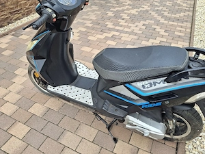 Generic Ride Omen 50 Megkímélt 4600km - kép 4