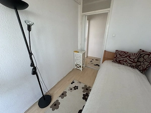 Nyíregyházán a Kossuth utcán, 1+1 szobás 9.emeleti panellakás eladó! - kép 11