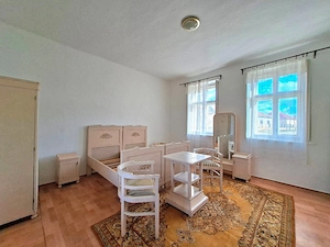 Tiszasason téglaoszlopos tornácos családi ház eladó. - kép 2